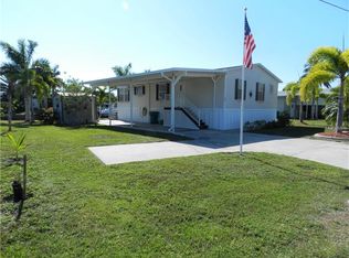 721 Holiday Dr, Punta Gorda, FL 33950