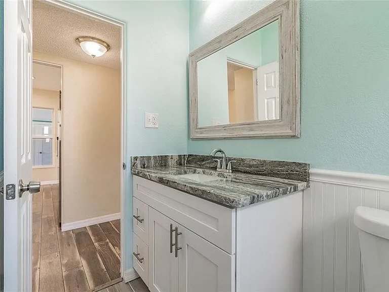 139 Sunlit Cove Dr NE — Photo 18