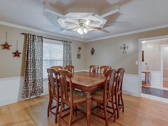 5th image of 2130 Imperial Dr