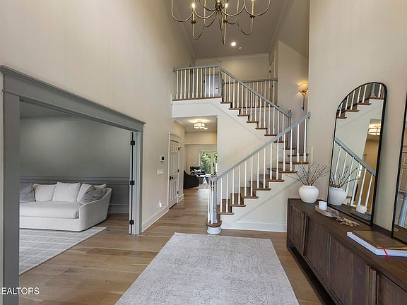 3rd image of 1906 Heron Cove Dr