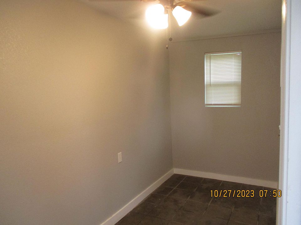 1st image of 205 Prune St