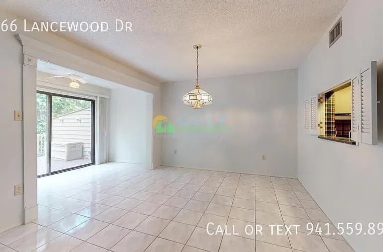5166 Lancewood Dr — Photo 15