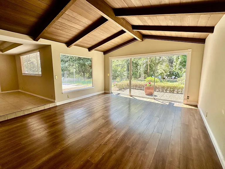 19650 Sky Oaks Way — Photo 7