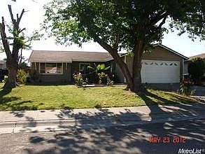 2nd image of 7661 Sweetbrier Way
