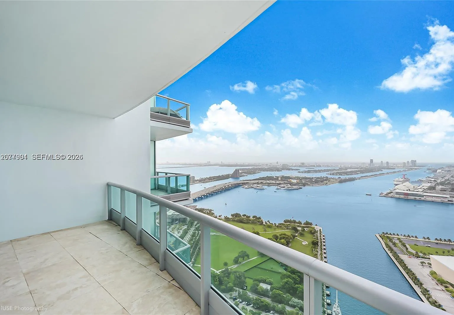 900 Biscayne Bay Condo — Photo 4