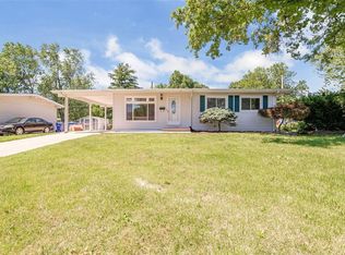 1480 Estes Dr, Florissant, MO 63031