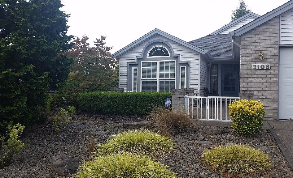1st image of 3106 SE 161st Ave