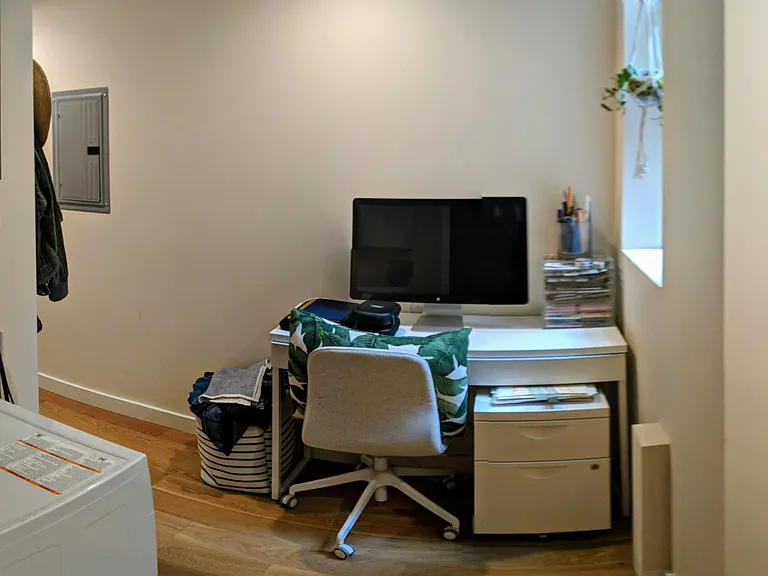 462 Andover St — Photo 10