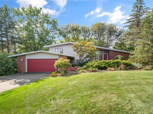 15 Bean Hill Ln, Ithaca, NY 14850