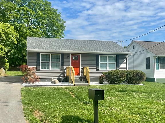 2nd image of 2825 Avondale Ave