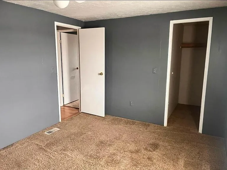 3232 Legacy Loop #A — Photo 4