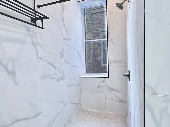 21 Hancock Avenue image 14 of 22