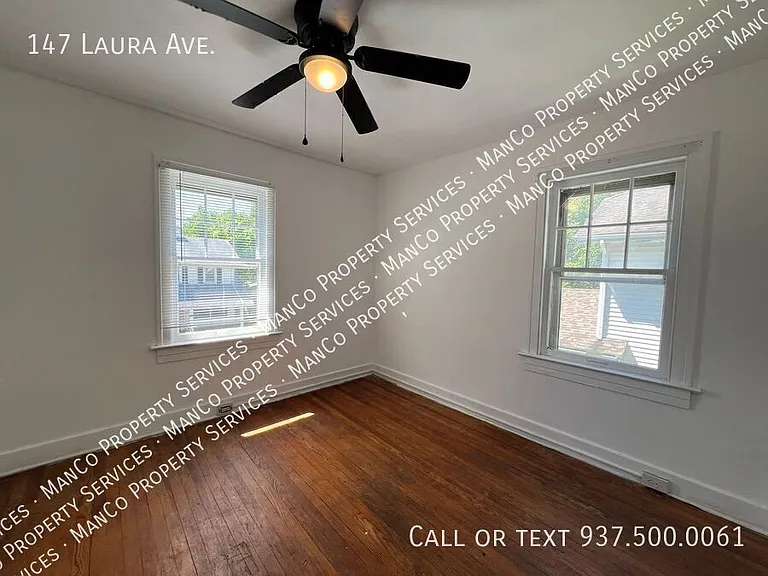 147 Laura Ave — Photo 9