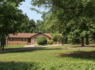 1408 Antioch Church Rd, Matthews, NC 28104