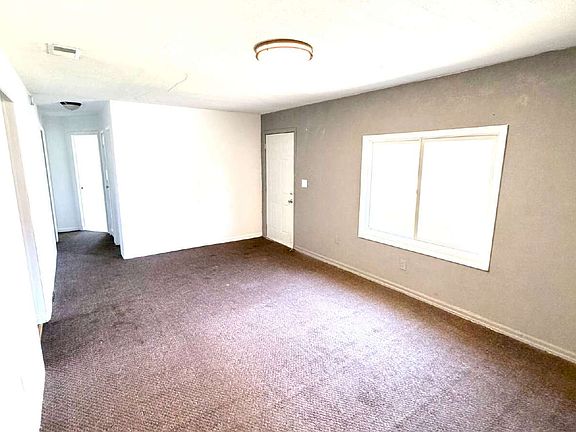 3rd image of 523 S 28th St