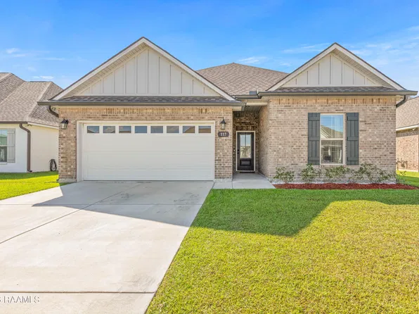 117 Star Ln, Broussard, LA 70518