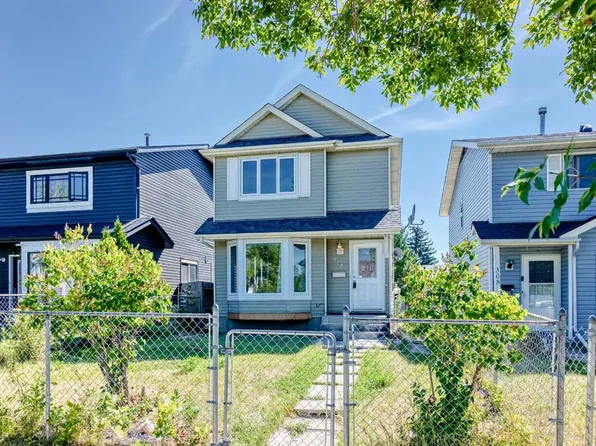 312 W Falton Dr NE, Calgary, AB T3J 2X1