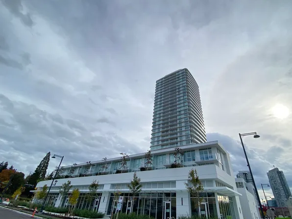 13685 102nd Ave #602, Surrey, BC V3T 0S2