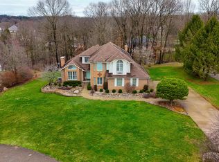 275 Cobblepond Rd, Zanesville, OH 43701