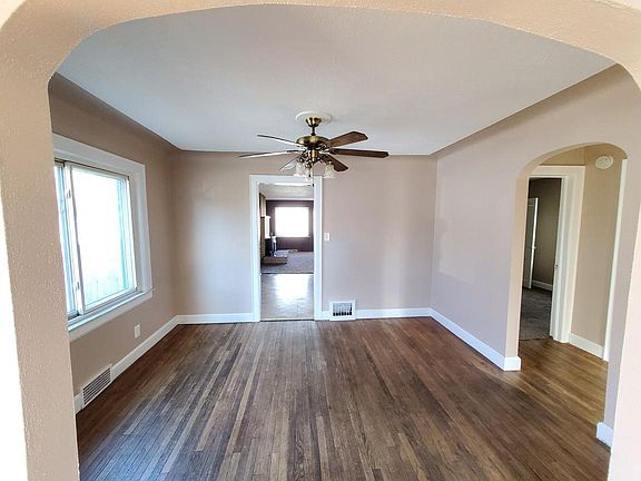 5th image of 27034 Brettonwoods St