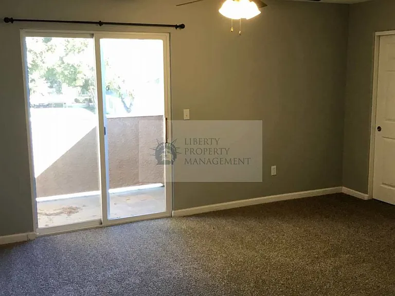 4069 Dale Rd — Photo 10
