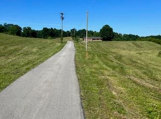 7922 Loretto Rd, Loretto, KY 40037