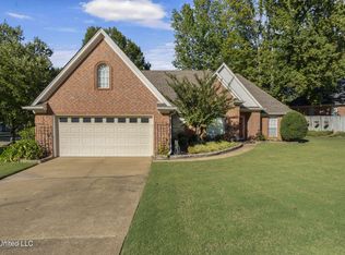 8786 Bell Ridge Dr, Olive Branch, MS 38654