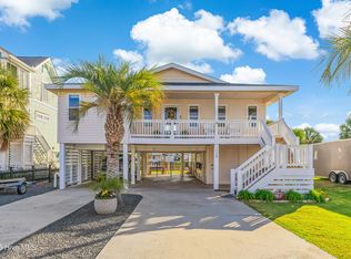 128 Salisbury Street, Holden Beach, NC 28462