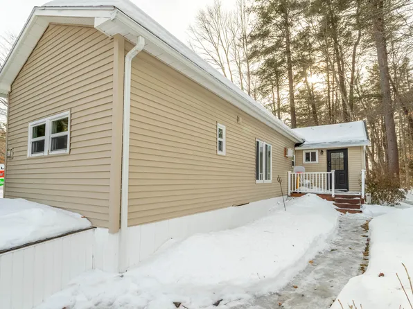 45 Imperial Drive, Eliot, ME 03903