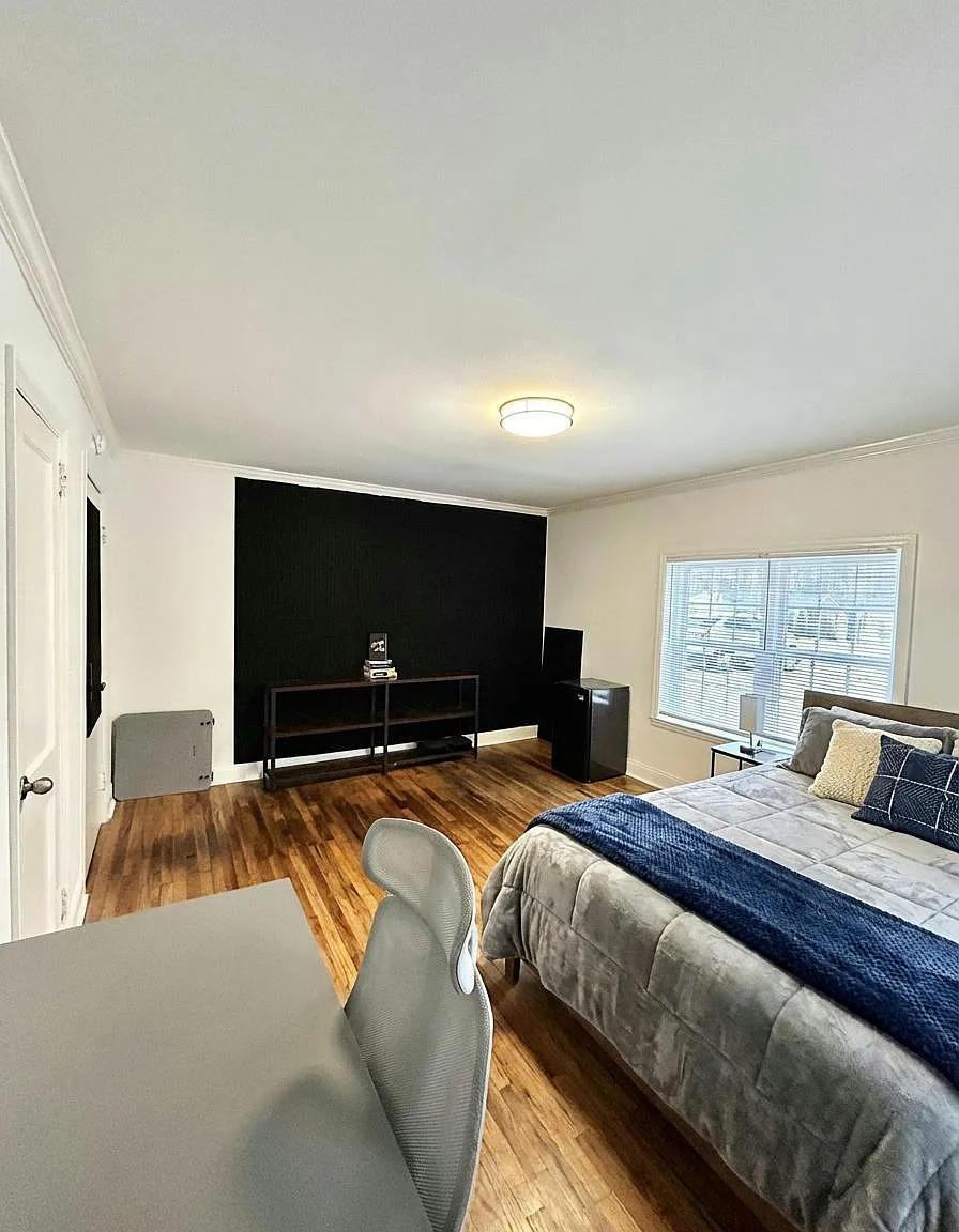 4 bed, 2.5 bath, $1,157 — Photo 2