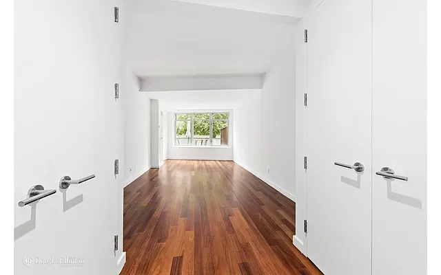 Sold by Douglas Elliman | media 19