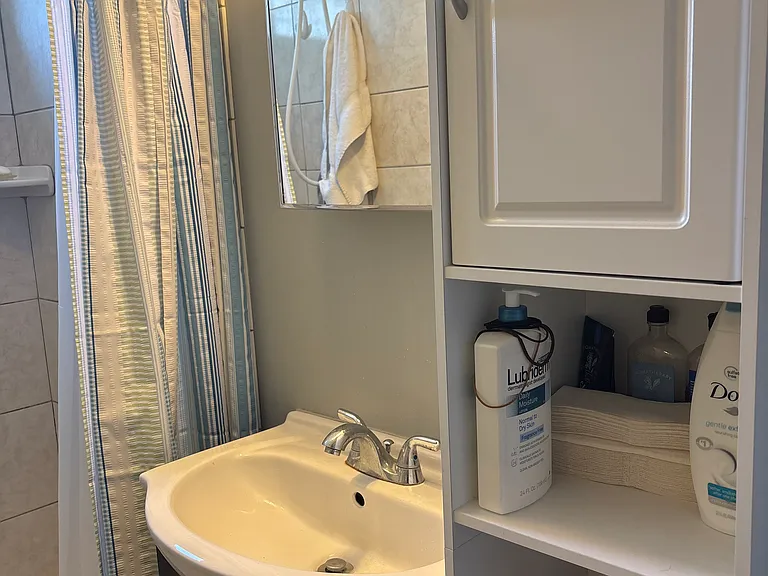 266 Shelmire St #2 — Photo 11