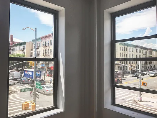 Rented by Lang Realty LLC | media 4