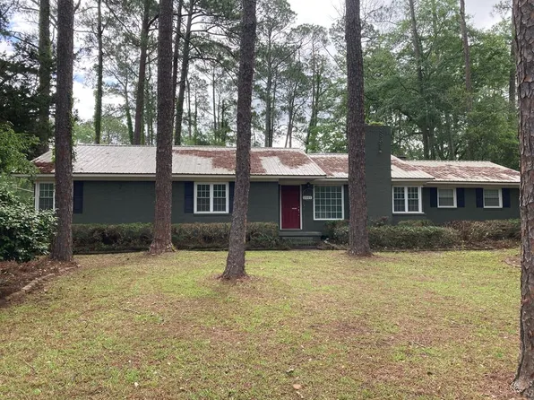2001 S Main St, Moultrie, GA 31768