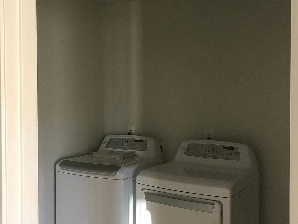 2nd image of 10790 Cordero Dr #2