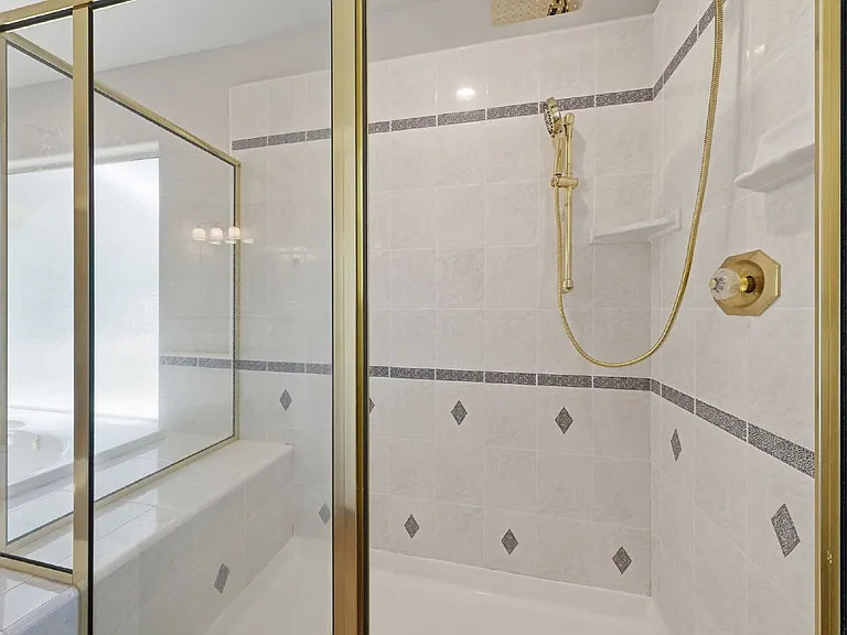 6245 Gold Hills Ct — Photo 35