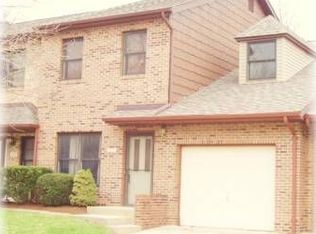 302 Northcrest Dr, Collinsville, IL