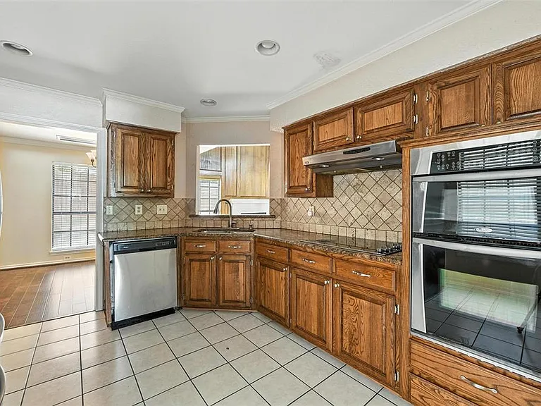 300 Saint Emelion Ct — Photo 9
