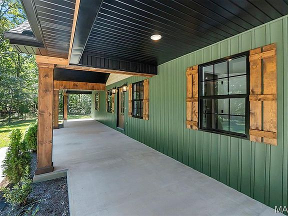 3rd image of 17097 State Highway H Gln