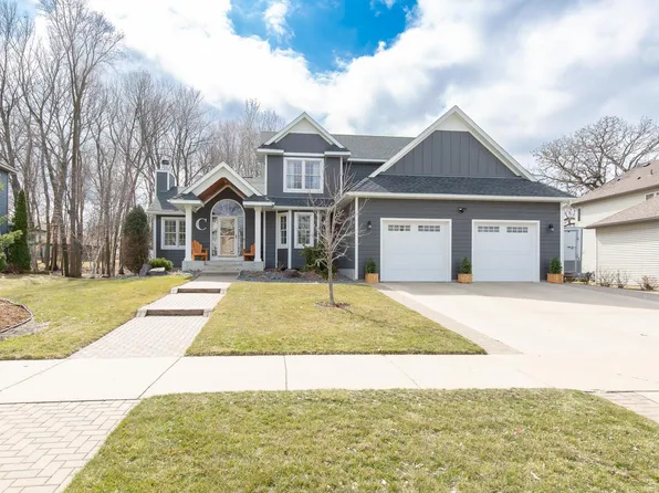 602 Chalupsky Ave SE, New Prague, MN 56071