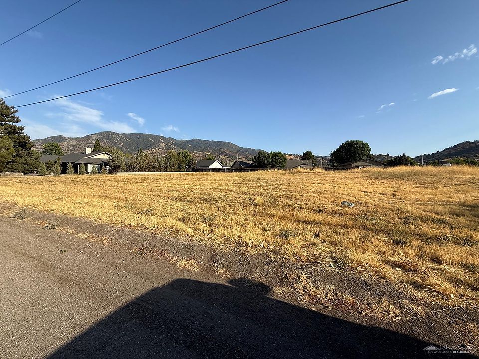 2nd image of 0 Burlingame Ct Lot 11