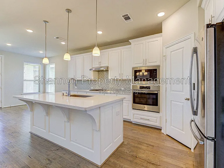 6102 Grace Falls Dr — Photo 10