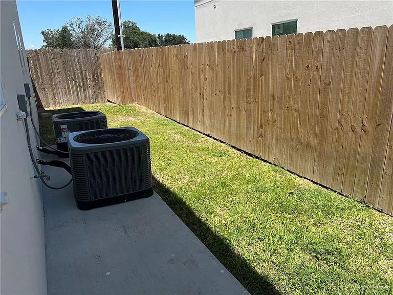 521 N Delaware St #3-4 — Photo 11