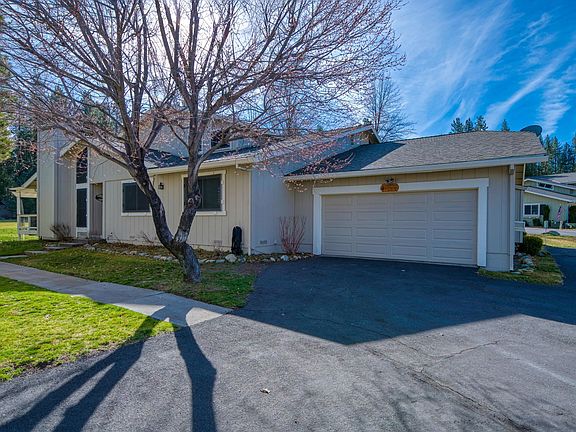 3rd image of 39 Aspen Cir
