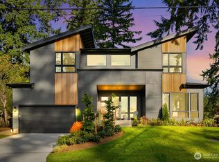 1004 166th Pl NE, Bellevue, WA