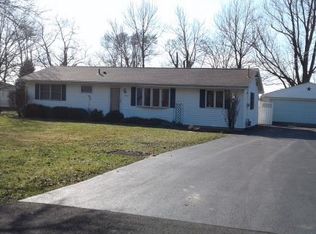 2505 S File Dr, Decatur, IL 62521
