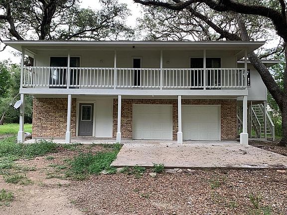 3rd image of 912 S Columbia Drive