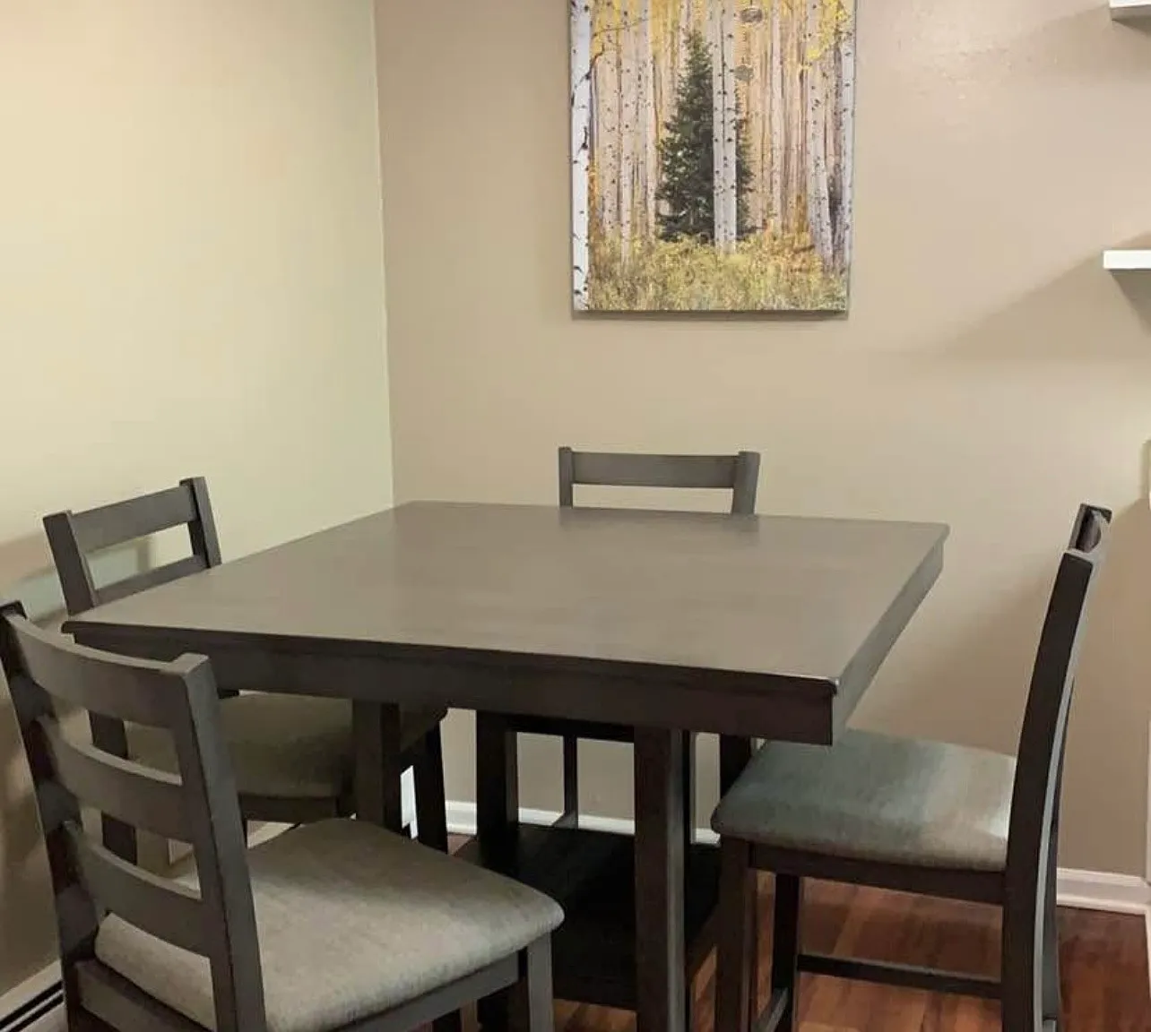 3 bed, 1050 sqft, $950 — Photo 2