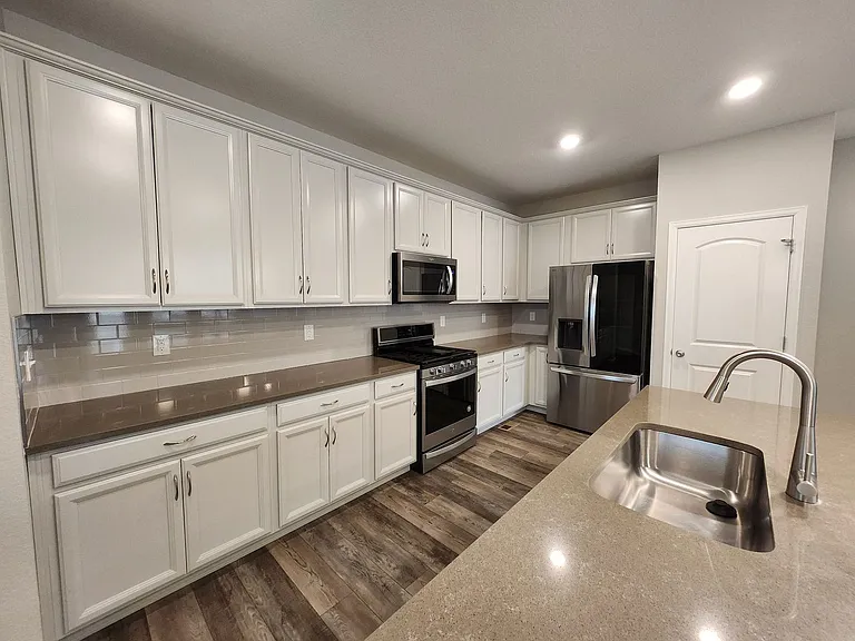 4070 Hidden Gulch Rd — Photo 3