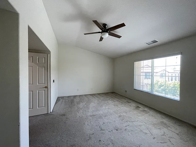 28440 Ware St — Photo 35